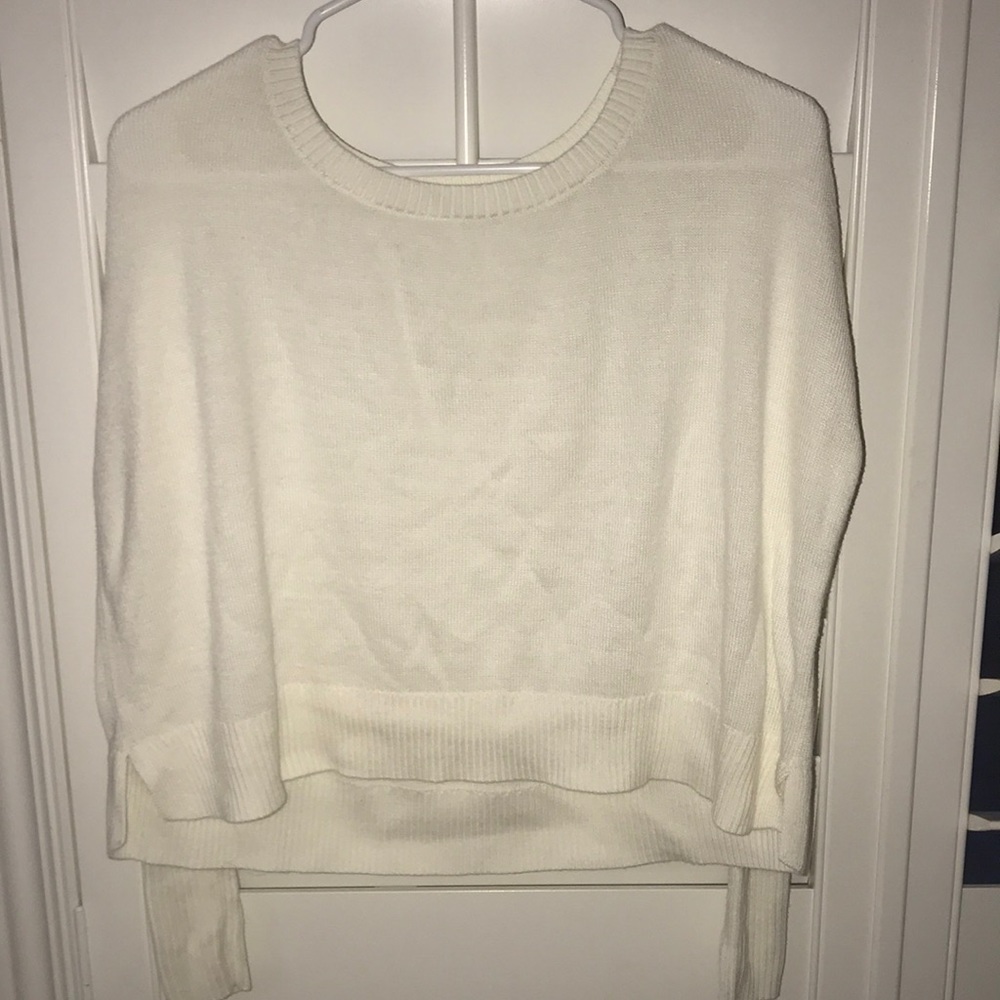 GARAGE WHITE KNITTED SWEATER